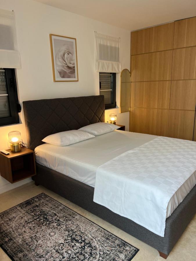 شقة Rose Downtown بودغوريتْسا المظهر الخارجي الصورة