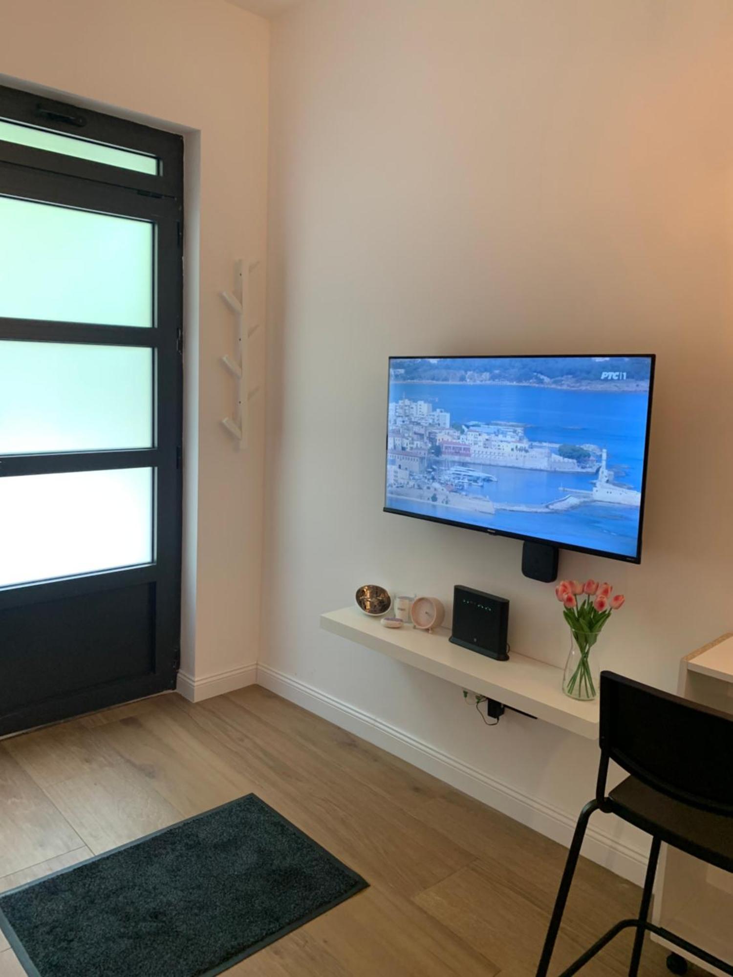 شقة Rose Downtown بودغوريتْسا المظهر الخارجي الصورة